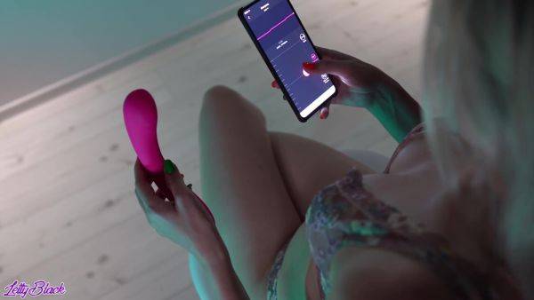 New pink toy turned out to be powerful enough to make the blonde's legs shake in an intense orgasm - anysex.com on v0d.com