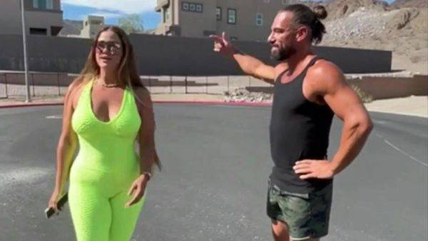 Latina Milf Goes For Walk - Blowjob - xtits.com on v0d.com