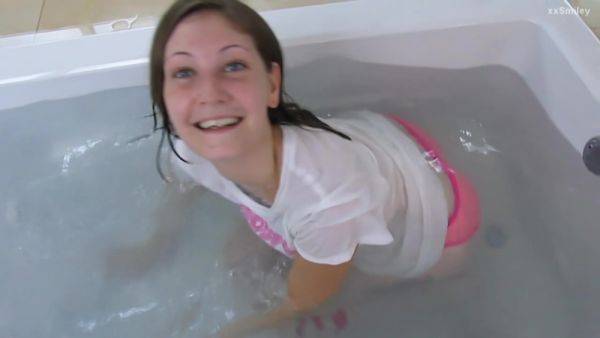 Wetlook 01 - hclips.com on v0d.com