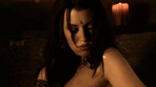 Indian Sexy Lady Shows Off - drtuber.com - India on v0d.com
