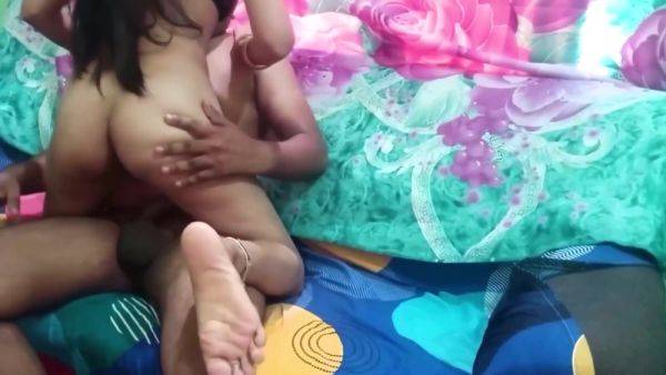 Cutest Teen Step-sister Had First Painful Anal Sex With Loud Moaning And Hindi Talking - desi-porntube.com - India on v0d.com