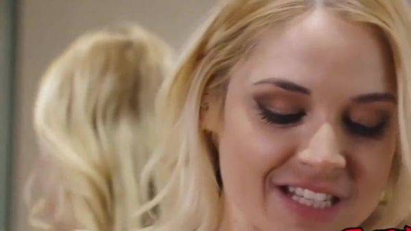 Sarah Vandella In Horny Wife Her Bum - hotmovs.com on v0d.com