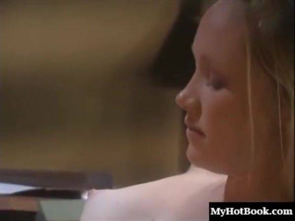Makes Seducing Her Boss A Piece Of Cake As (blue Eyes) With Kitty Marie - hotmovs.com on v0d.com