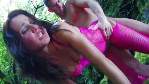 Hot German Babe With An Amazing Body Gets Smashed In The Woods - tubepornclassic.com - Germany on v0d.com