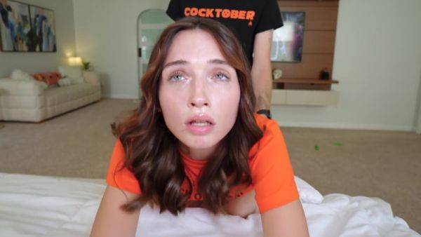 Brooke Tilli In Sneaky Step Bro Puts His Dick In A Pumpkin & Tricks Me - hclips.com on v0d.com