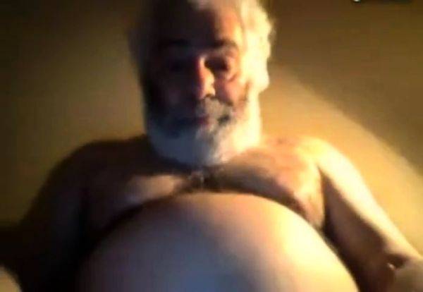 Hairy horny NY daddy bear jerks off on webcam - drtuber.com on v0d.com