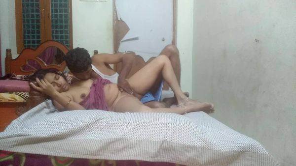 Real Life Amateur Indian Telugu Couple Fucking Hard In Their Privacy - hclips.com - India on v0d.com