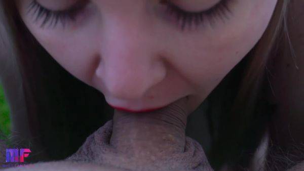 Babe Giver Det Bedste Blowjob Og Tager Sperm I Sin Sode Mund - hclips.com - Russia on v0d.com