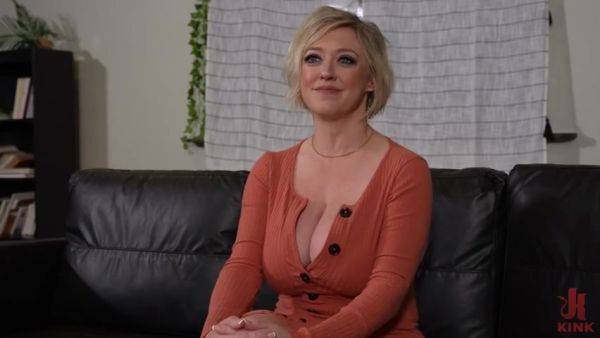 Big Tit Milf Gets Stuffed Airtight Wi - videomanysex.com on v0d.com