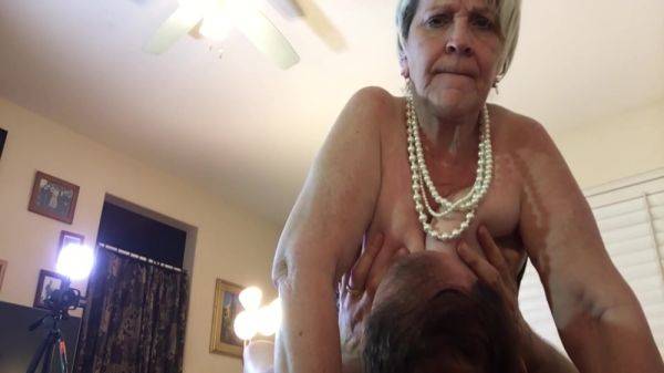 Grannys Cowgirl Ride & Missionary Orgasms -cs356 6 Min With The Carmen Angel And Byg Myk - upornia.com on v0d.com