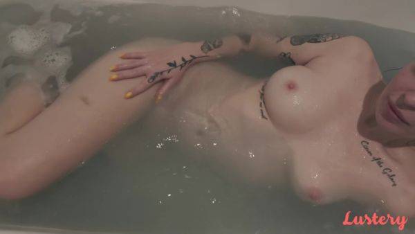 Kate & Sergey - Bath Blowjob - hclips.com on v0d.com