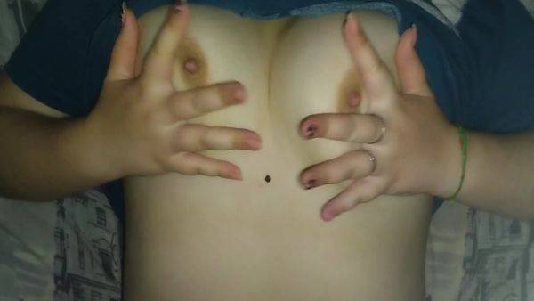 Before Going To Bed I Decided To Record A Video Of Squeezing Tits - hclips.com on v0d.com