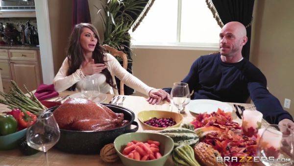 Madison Ivy gets fucked after the Thanksgiving dinner - xtits.com - Madison on v0d.com