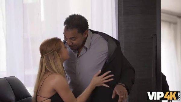 Chrissy Fox's tight pussy stretched by massive black cock in VIP4K video - sexu.com on v0d.com