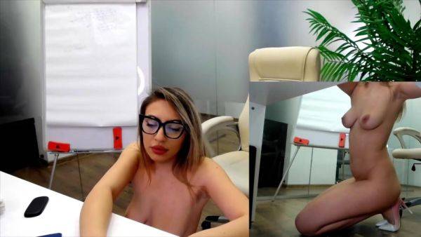 How can they are so slutty in the office - txxx.com on v0d.com
