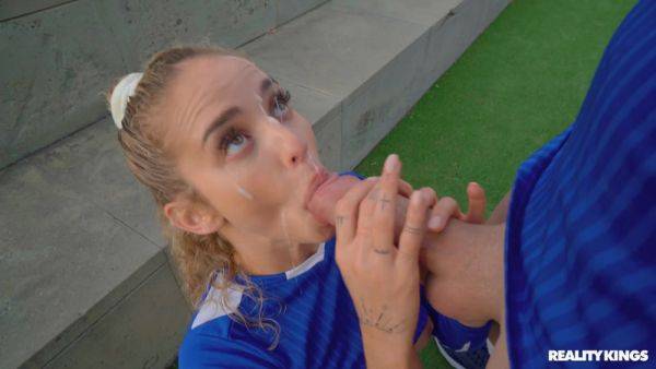 Lovely blonde babe Geishakyd gets fucked outdoors - xhand.com on v0d.com