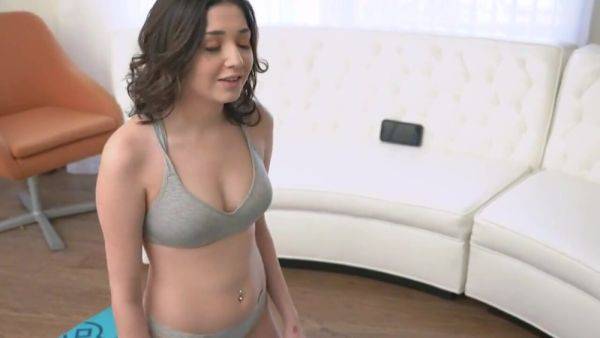 Horny step sis caught masturbating - upornia.com on v0d.com