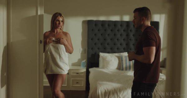 A big-boobed MILF shows her stepson how to properly enjoy passionate sex. - anysex.com on v0d.com