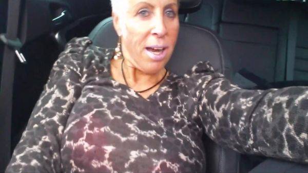 Beim Autofahren Mit Dem Dildo Bearbeitet Milf Real Orgasm - videohdzog.com on v0d.com