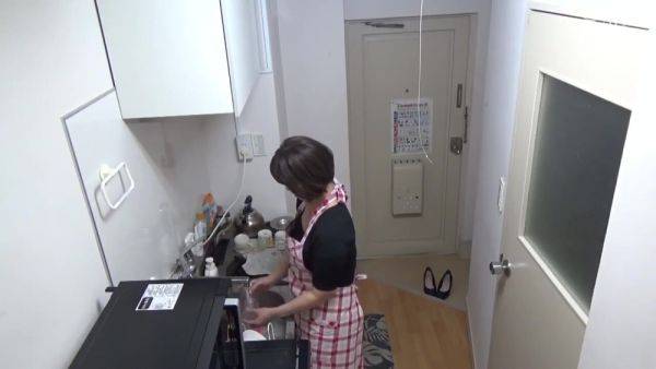 Hot japonese Mature In Action - txxx.com on v0d.com