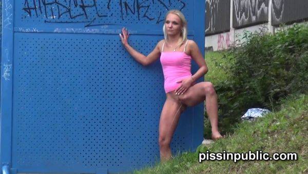 Watch these horny barbies risk their lives for WC in public and pee in the city center - sexu.com on v0d.com