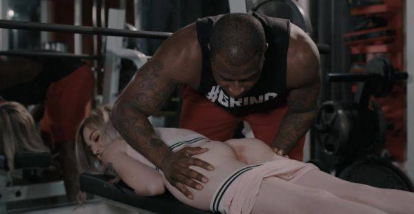 Black lover tries p***e pussy at the gym in remarkable interracial - alphaporno.com on v0d.com