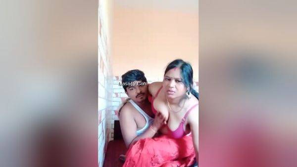 Today Exclusive-desi Wife Blowjob And Fucked Part 2 - desi-porntube.com on v0d.com