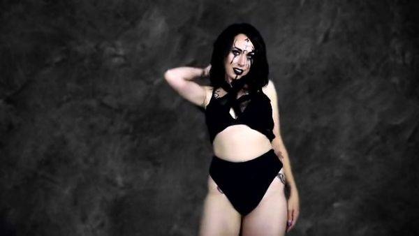 Kendall Olsen - Bow To Your God - drtuber.com on v0d.com