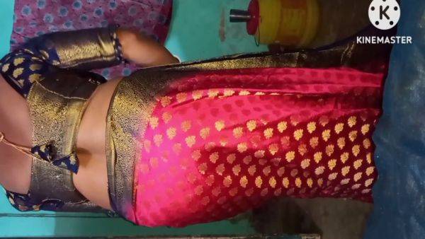 Hot Sexi Bhabhi Ki Sari Show - desi-porntube.com - India on v0d.com