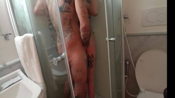 Krizia Tzunami Hard Fuck Anal In The Shower 39 Min - hotmovs.com on v0d.com
