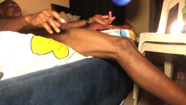 Santa Got My Pussy Stretched On Christmas Day - hclips.com on v0d.com
