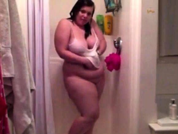 Sexy BBW Stripping in the shower - CassianoBR - drtuber.com on v0d.com