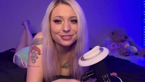Sexy Ear Licks In The Pose!! (arilove Asmr) - hclips.com on v0d.com