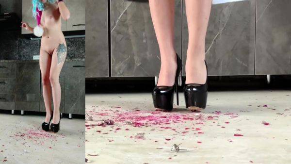 Amateur Trampling brings you Foot Fetish xxx mov - drtuber.com on v0d.com