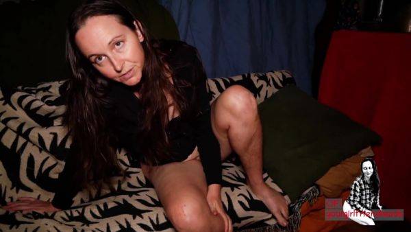 Your Milf Girlfirend Cerise Reads Sapphic Poem Of A Passionate Nun Tries Spanish Shyly - hclips.com - Spain on v0d.com