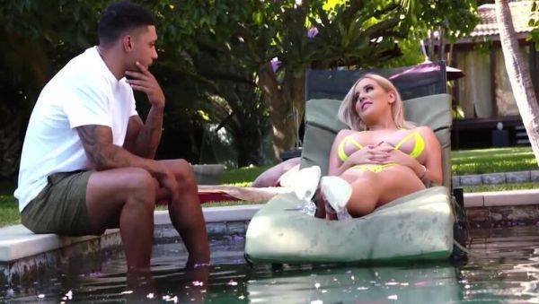 Big Tit Vengeance - Savannah Bond - porntry.com on v0d.com
