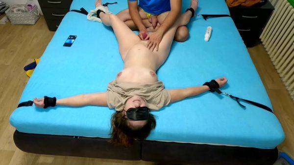 Bed Bondage Amateur 6 - hclips.com on v0d.com