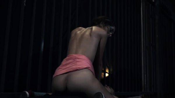 Outdoor nude snow Guys do make passes at girls who wear - drtuber.com on v0d.com