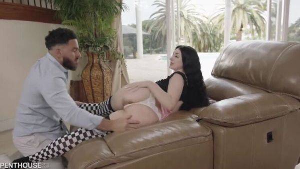 Skylar Vox: Massive Booty Creampie Action - veryfreeporn.com on v0d.com