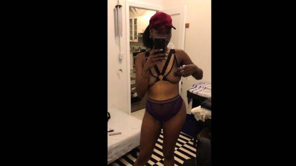 Stylish Black Girl In Lingerie - drtuber.com on v0d.com