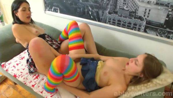 Amateur Girls Amber & Katherine; Hot Hairy Lesbian Action - porntry.com on v0d.com
