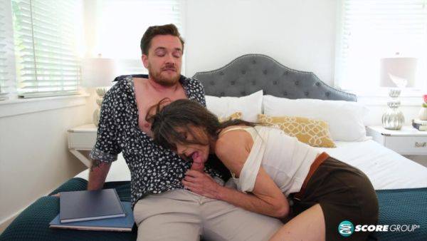 Beth Gets Ass-Fucked In Her First Scene - hotmovs.com on v0d.com