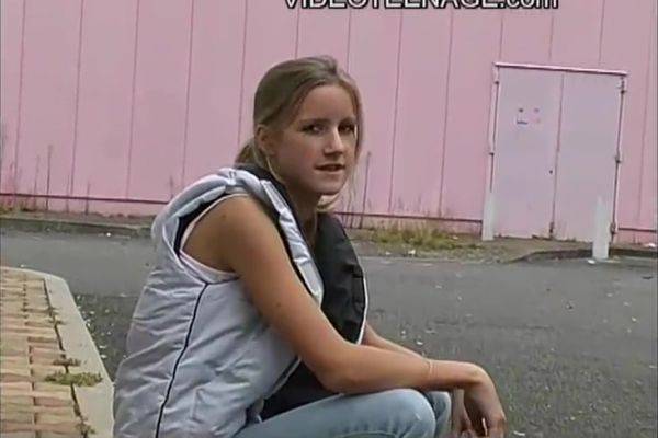 Blond Teen Outdoor Blowjob 5 Min - upornia.com on v0d.com