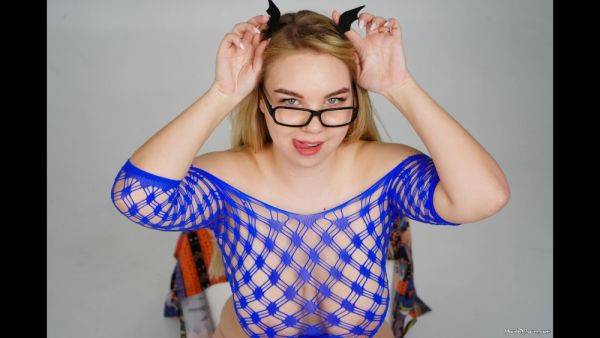 Kristall Bluemesh Photoshoot - hclips.com on v0d.com