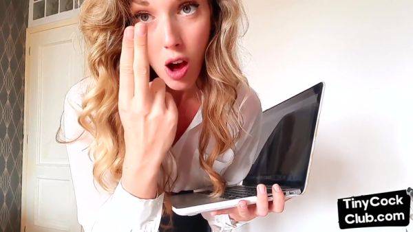Teasing Perverted Nympho Femina Talks About Small Dicks - upornia.com on v0d.com