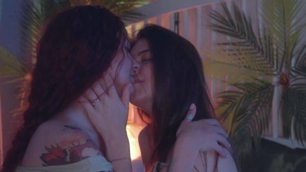 Bestie seduced me lesbian couple - hclips.com - Usa on v0d.com