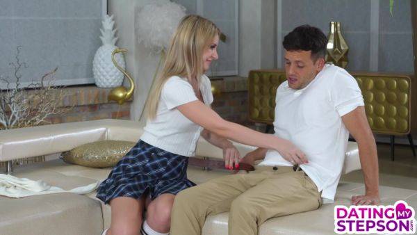 Milf In Short Skirt Micky Muffin Massages Dates Dick And Leads To Orgasms An - videomanysex.com on v0d.com