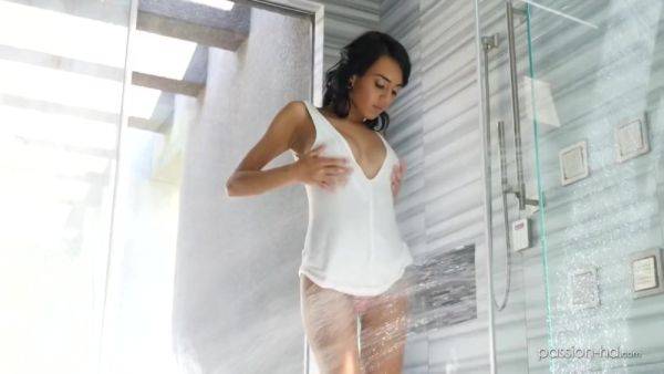 Janice Griffith - videomanysex.com on v0d.com