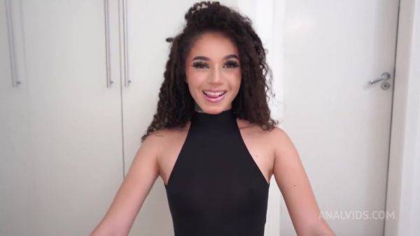 20 Years Old Perfect Body Brazilian Beauty - Bruna Santos - videomanysex.com - Brazil on v0d.com