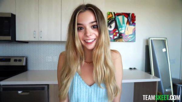 A Big Cock For Molly Little - Molly Little - videomanysex.com on v0d.com